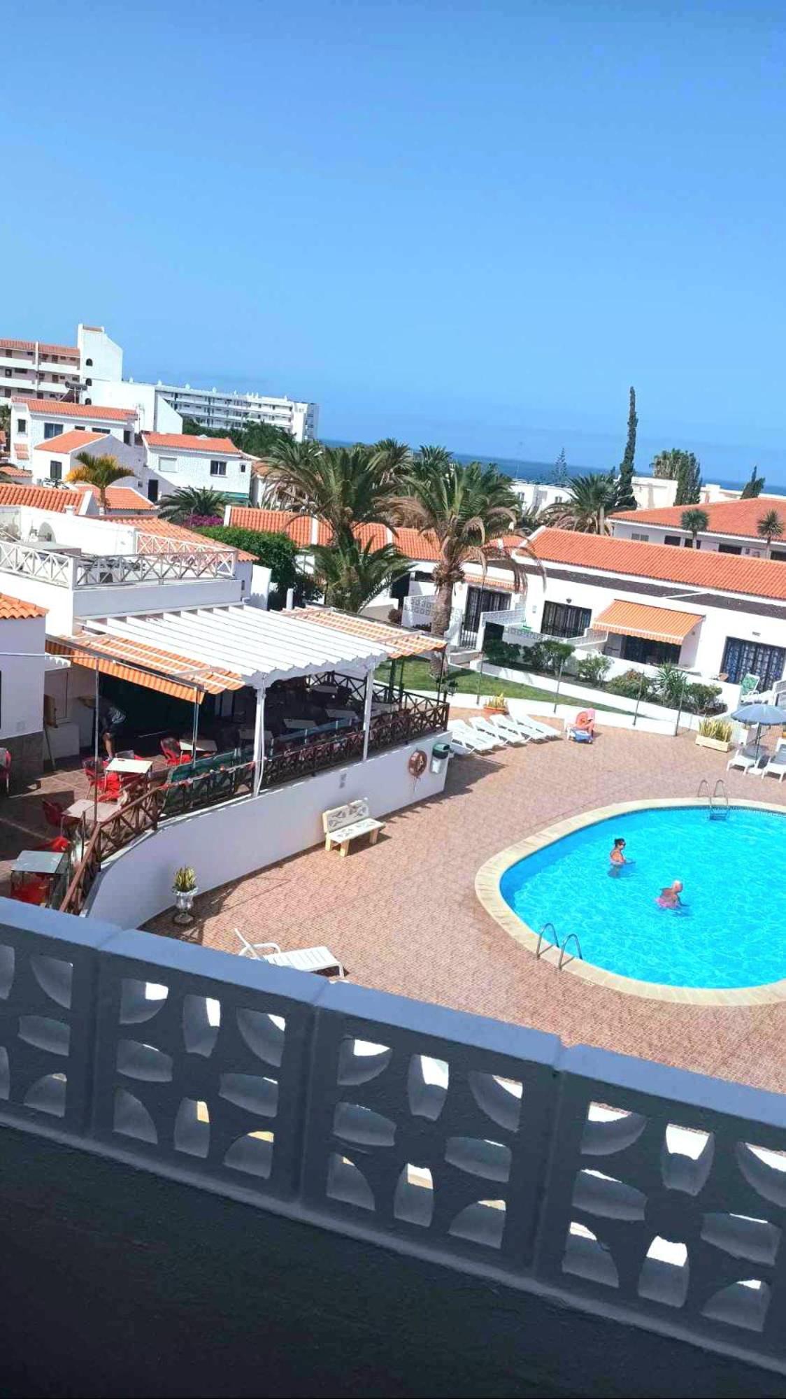 Apartament Heated Pool Marina Primavera *