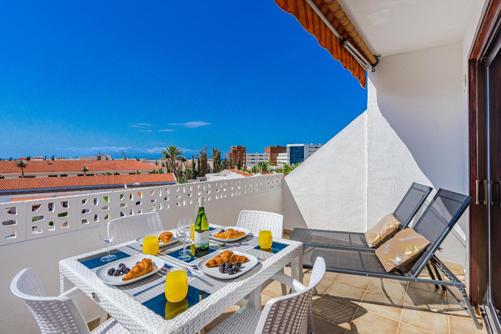 Heated Pool Marina Primavera Apartment Costa Adeje (Tenerife)